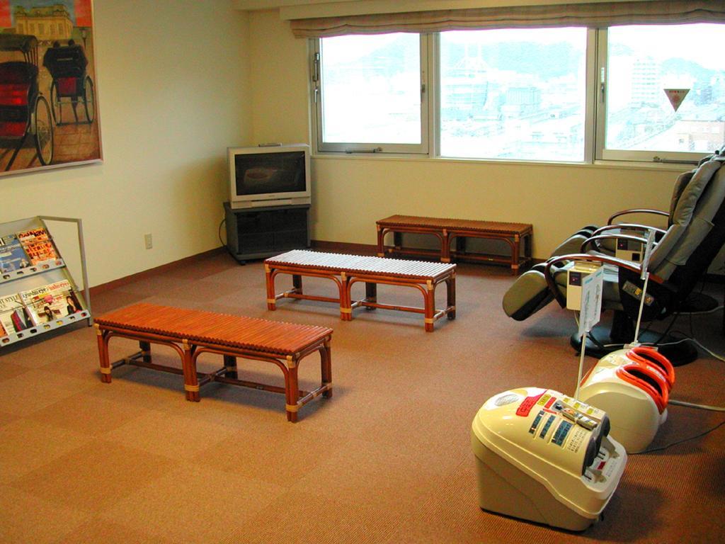 Hotel Route-Inn Mojiko Kitakyushu Bagian luar foto