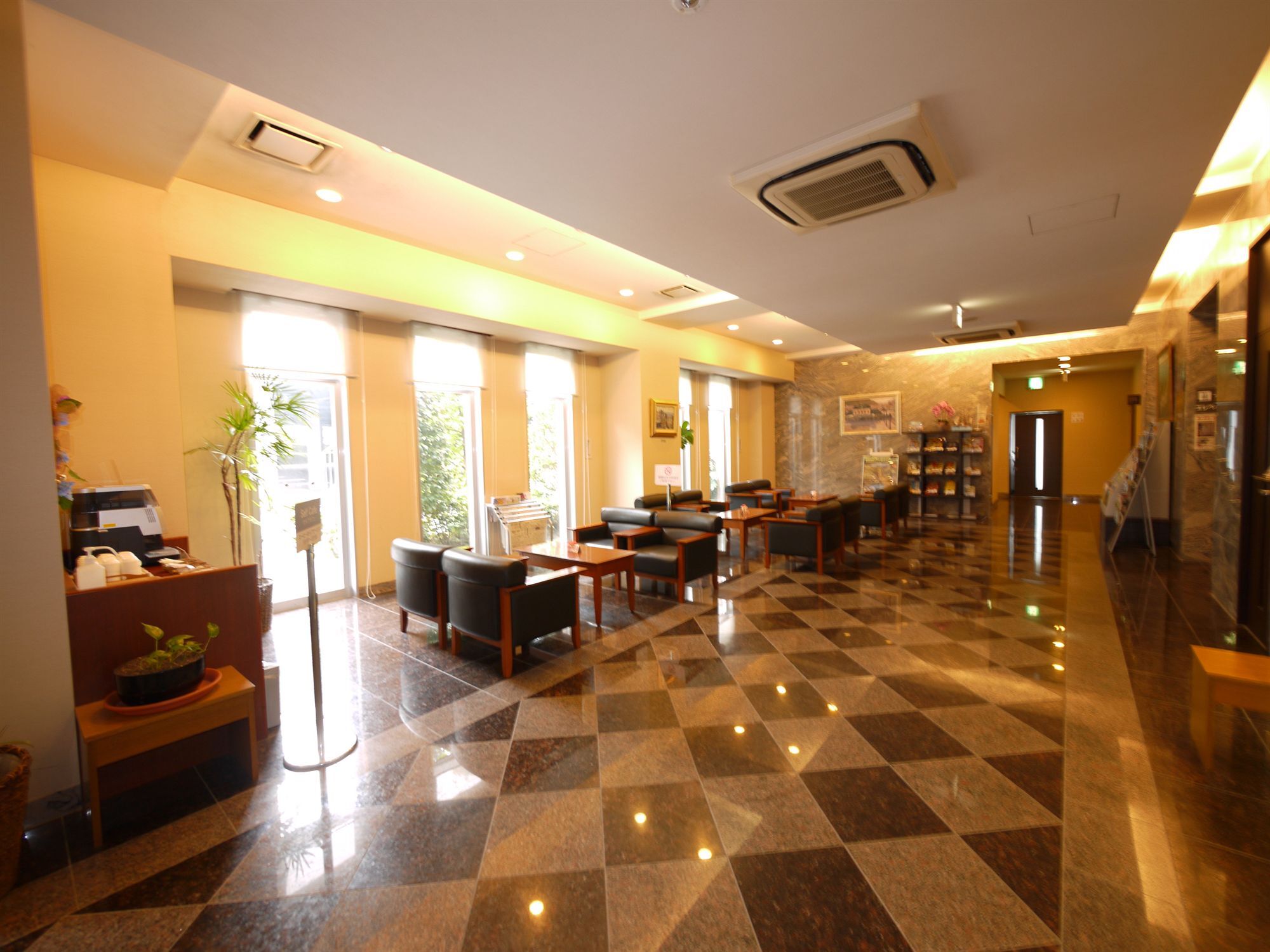 Hotel Route-Inn Mojiko Kitakyushu Bagian luar foto